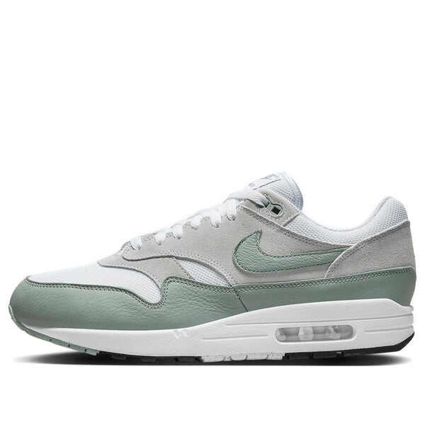 

Кроссовки air max 1 Nike, белый