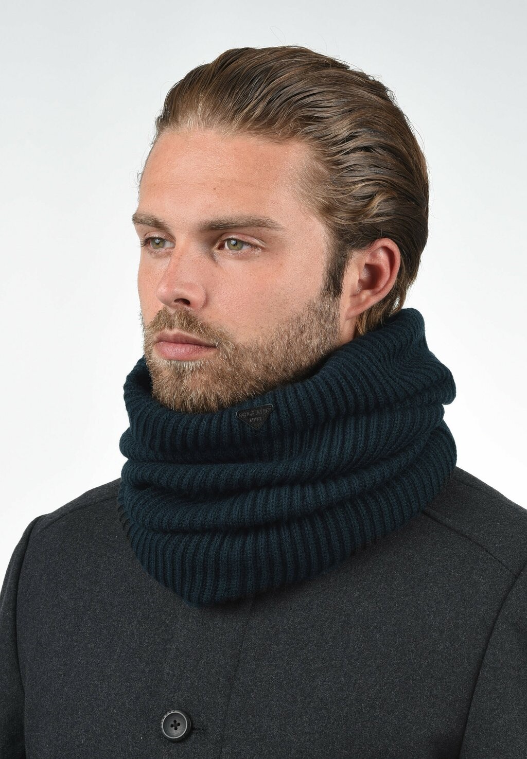 

Снуд BHCHIVI Blend, цвет dark navy