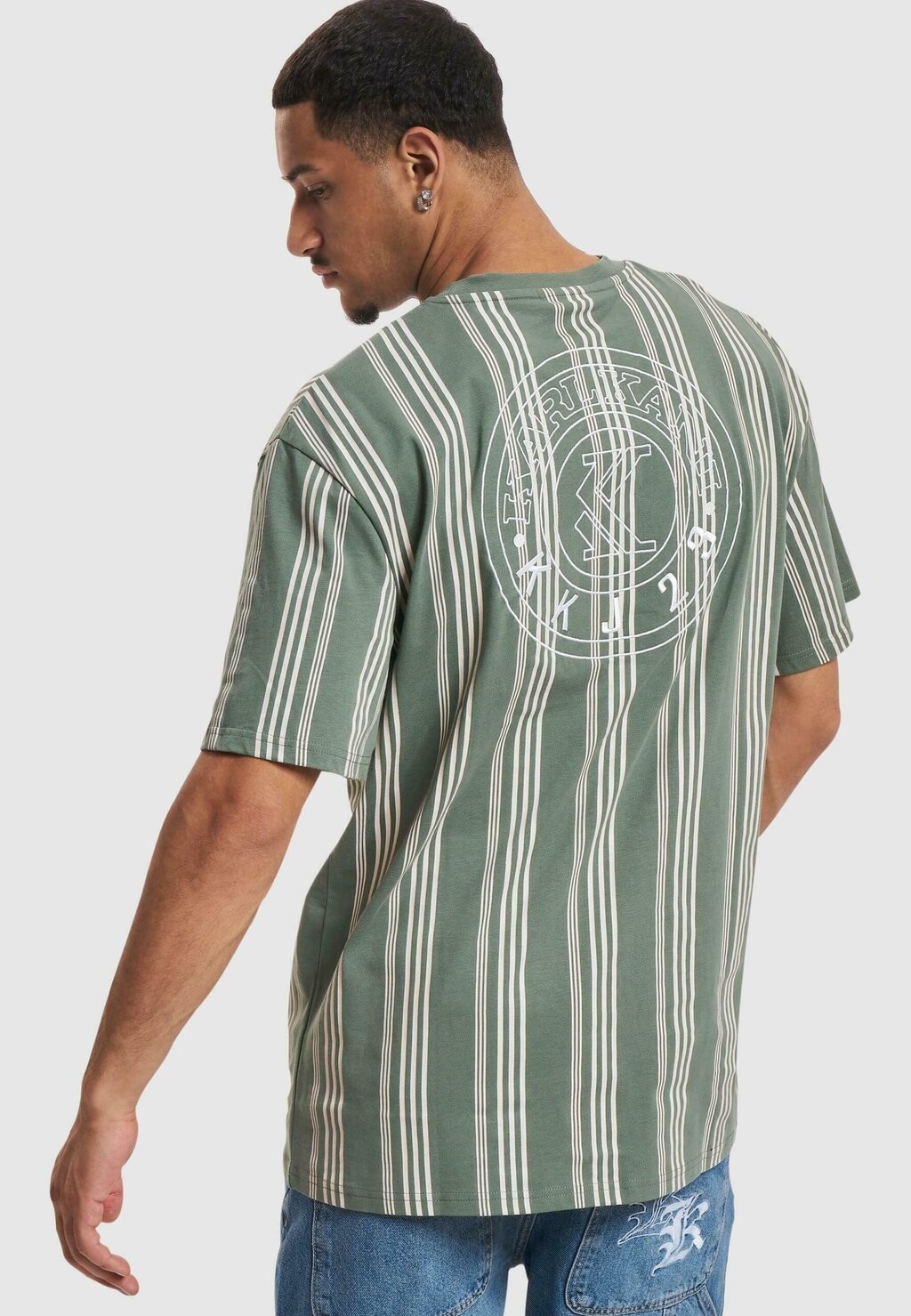 

Футболка с принтом MALL SIGNATURE STRIPED Karl Kani, пыльно-зеленый с белым