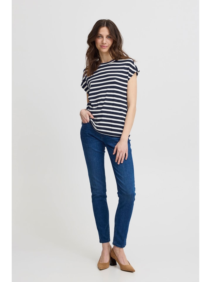 

Fransa Блузка с короткими рукавами FRCANO, свободный крой, темно-синяя, в сочетании с пиджаком