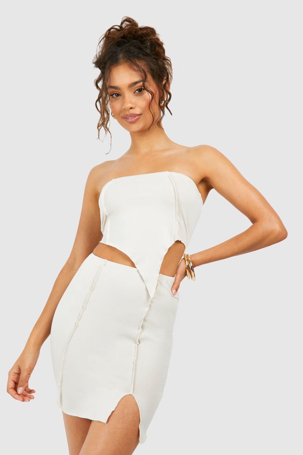 

Мини-бандо с открытым швом boohoo, бежевый