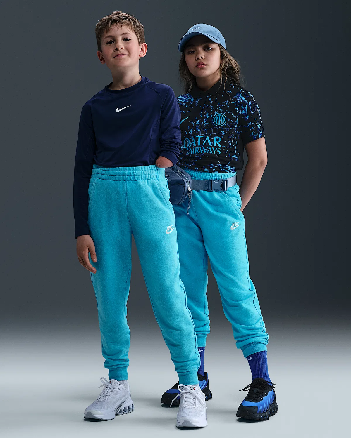 Детские спортивные штаны Nike Sportswear Club Fleece French Terry, Baltic Blue/White