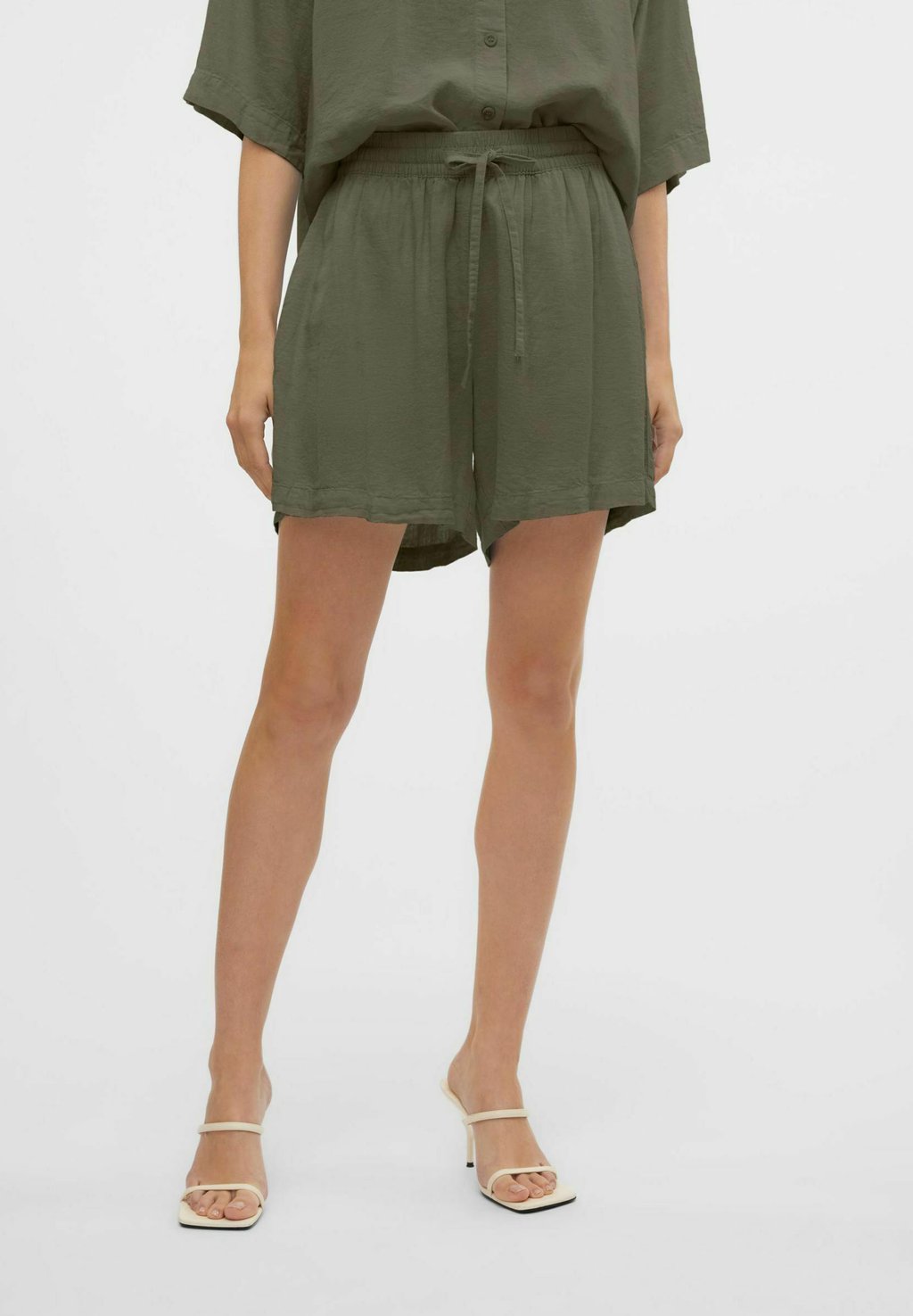 

Шорты VMLINN NOOS Vero Moda, хаки