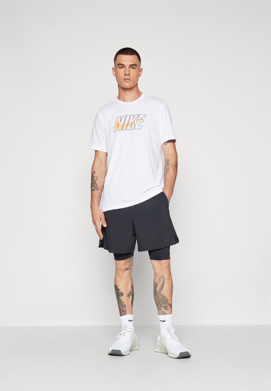 

Спортивная футболка TEE Nike, белый