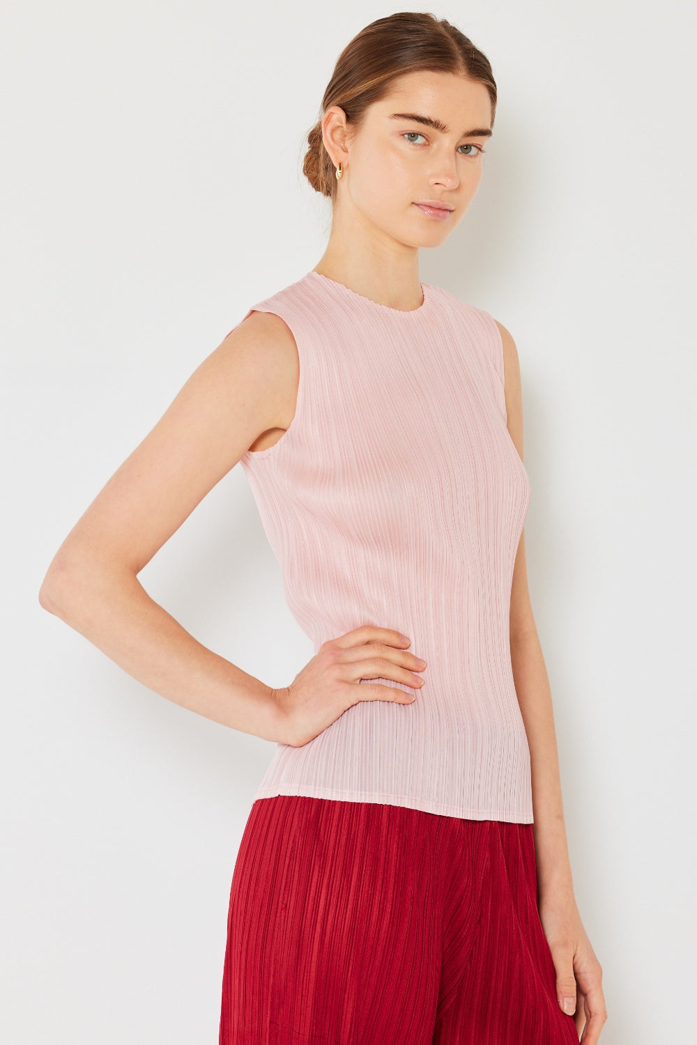 

Майка без рукавов с круглым вырезом и складками FASHNZFAB, цвет pastel pink