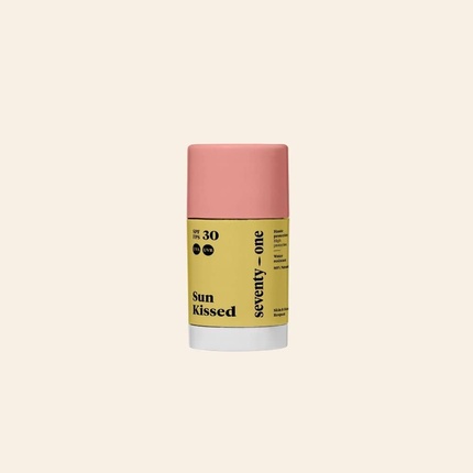 Солнцезащитный карандаш SeventyOne Percent Sun Kissed SPF 30 для лица и чувствительных зон, веганский, очень высокая степень защиты, очень водостойкий, 80% натуральный, произведен во Франции, 15 г — фото 2