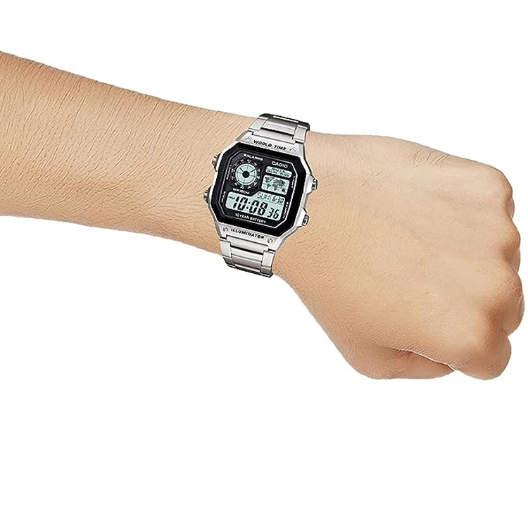 

Унисекс черные часы CASIO