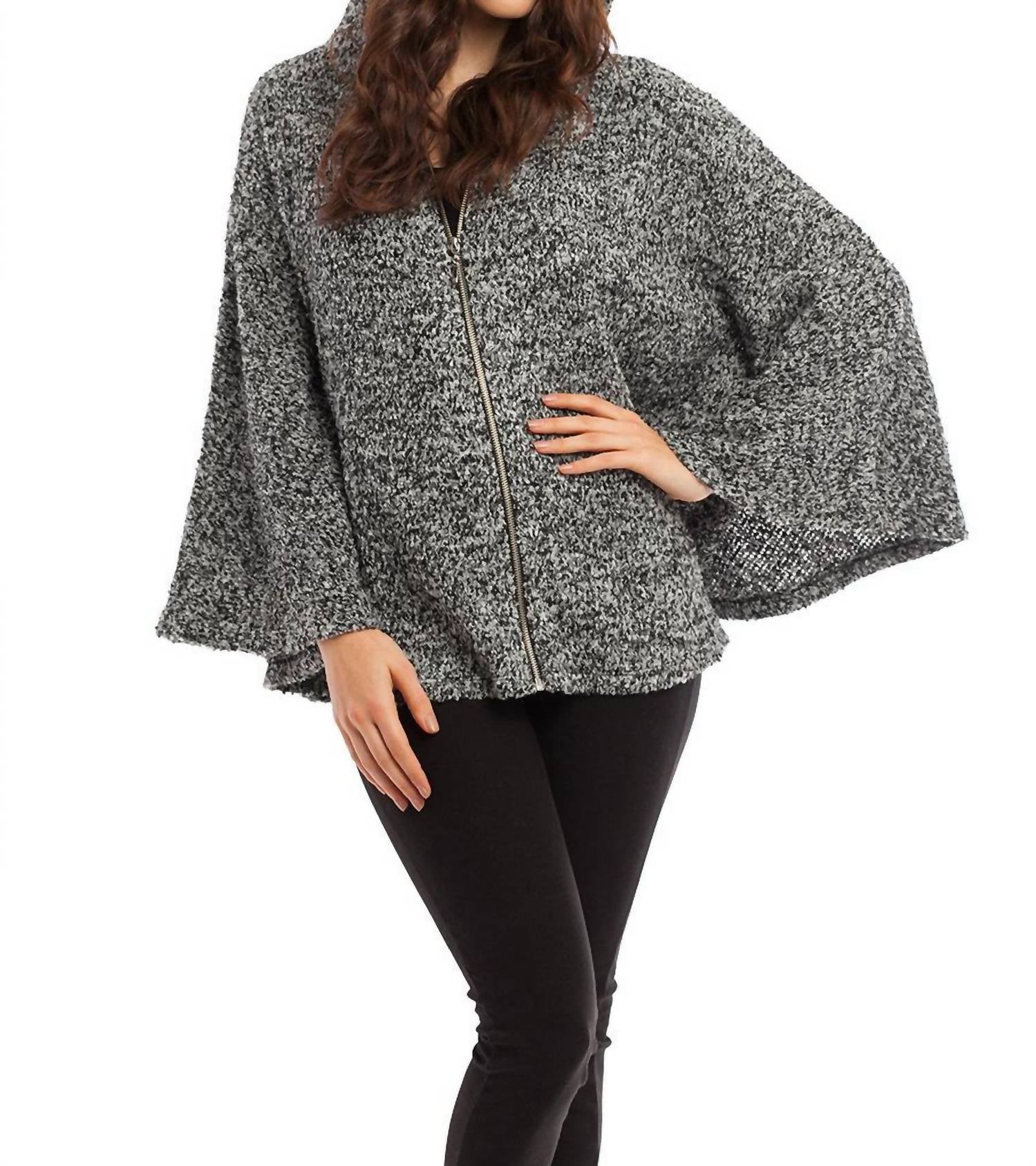 

Пончо Sarah Zip Boucle в черном и белом цвете french kyss