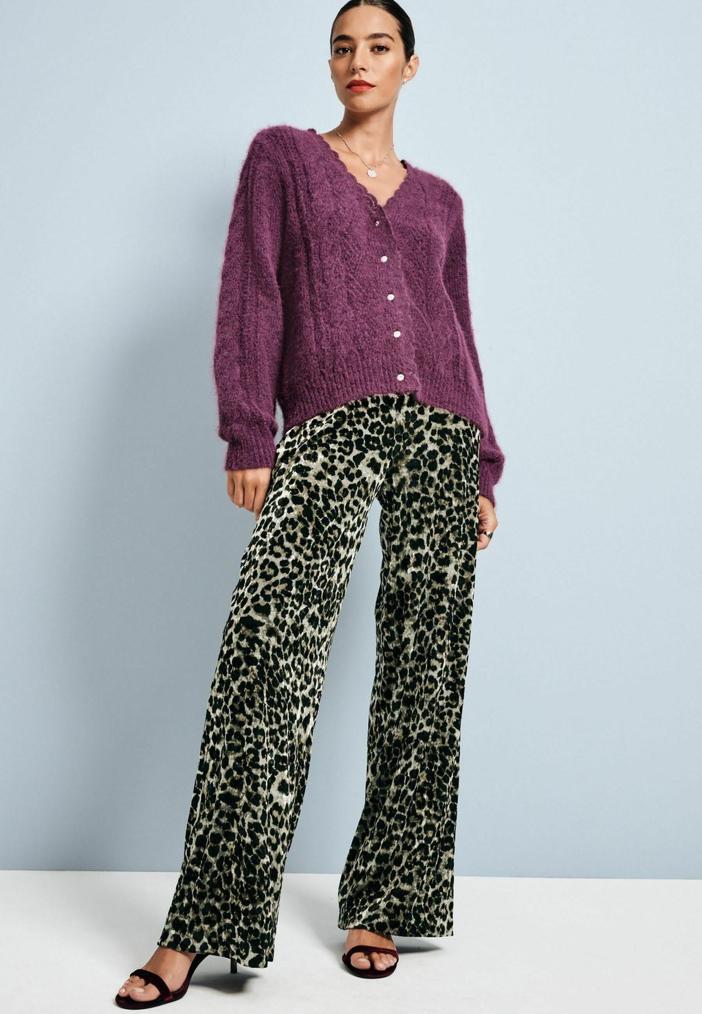 

Кардиган GEM TEXTURED REGULAR FIT Next, красный