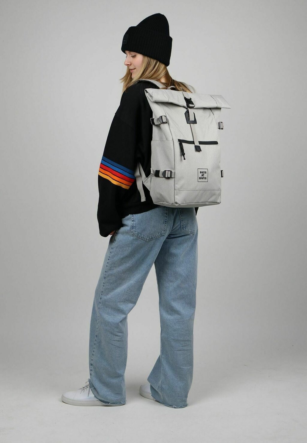

Рюкзак ROLLTOP DAYPACK XL KANE Sons of Aloha, цвет white sand