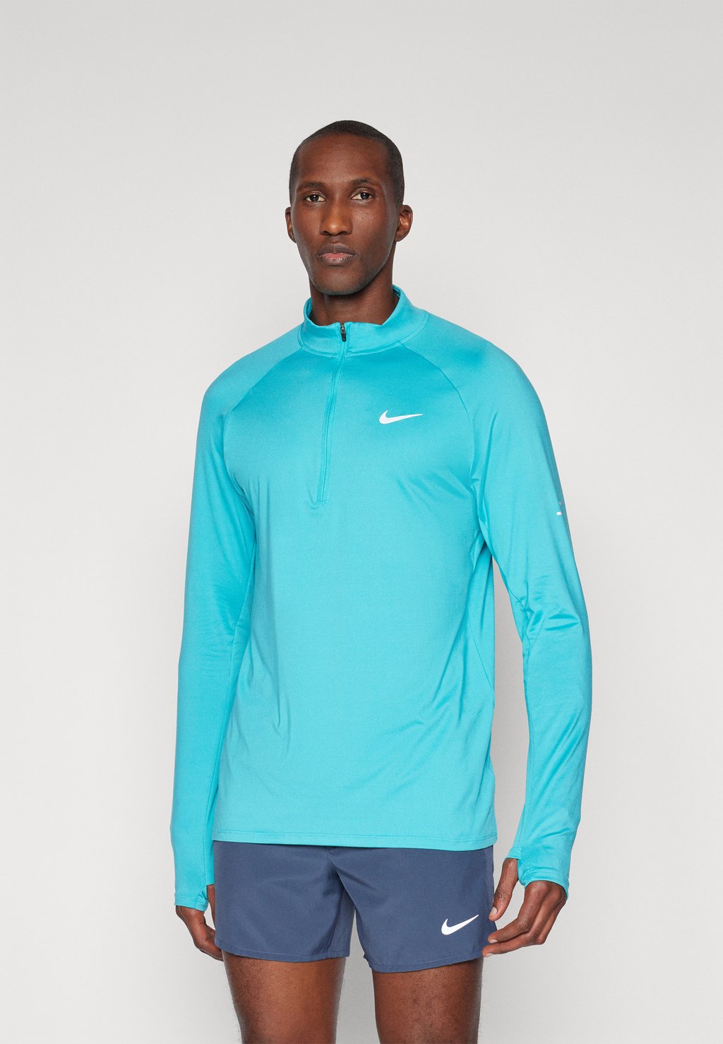 

Топ с длинными рукавами STRIDE MIDLAYER Nike Performance, синий