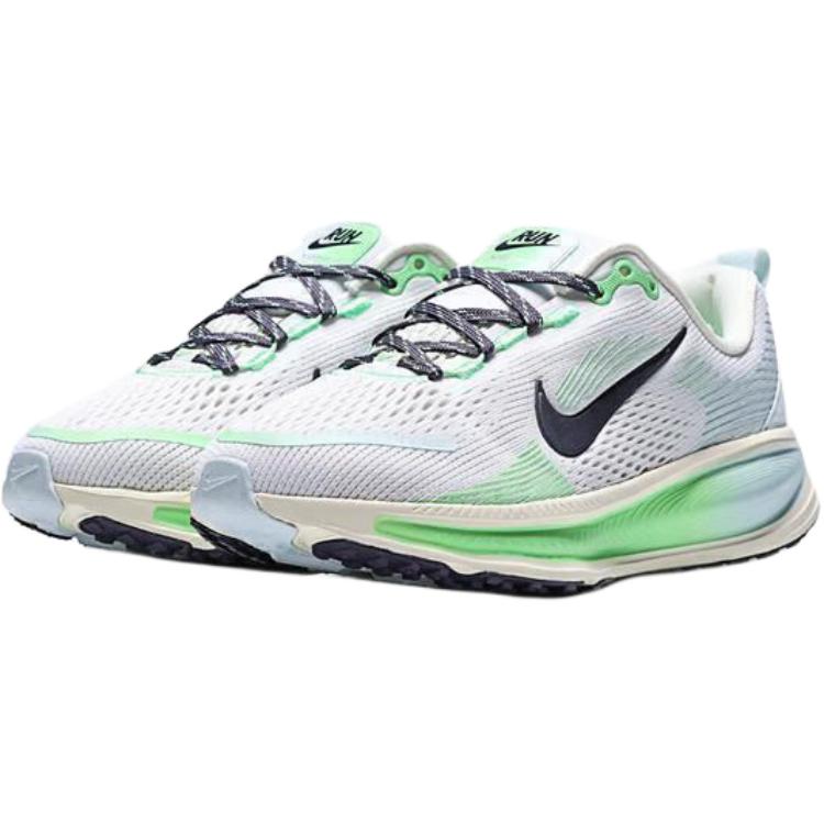 Nike Дышащие низкие кроссовки Vomero 18 для детей бело-зеленые подростковые — фото 4