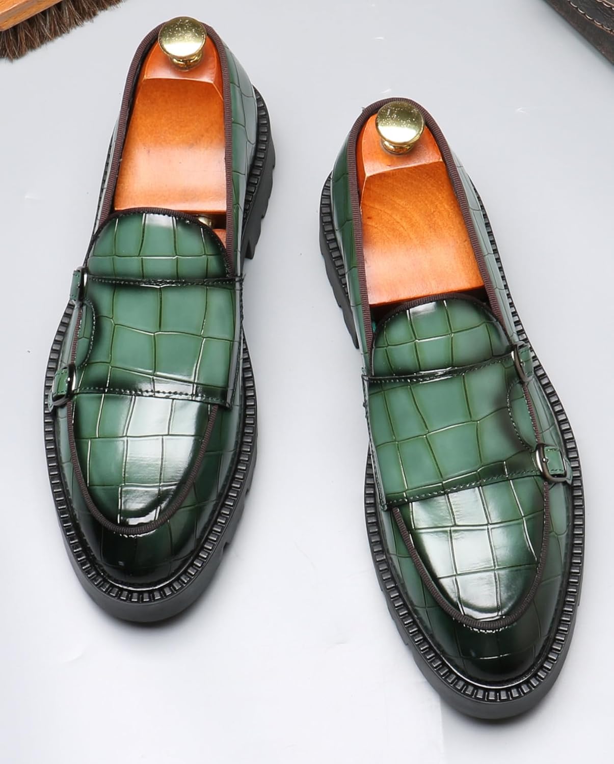 Мужские лоферы Santimon Loafers, повседневные, на каблуке, без шнурков, из лакированной кожи, с узором «шотландка», пенни-лоферы, смокинг, туксо, свадебные мокасины, официальная обувь для бизнеса и выпускного, зеленый — фото 3