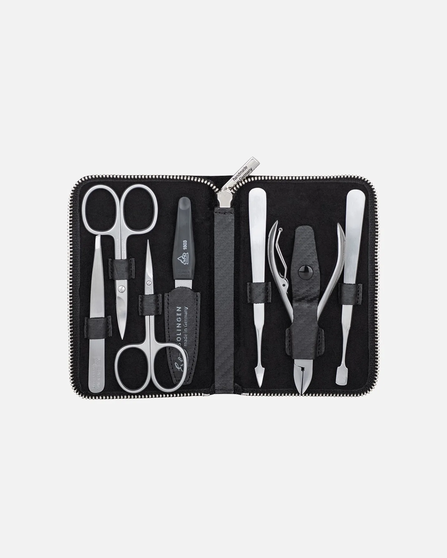 Набор для маникюра Etui Carbon Series, 7 предметов Erbe, 1 шт