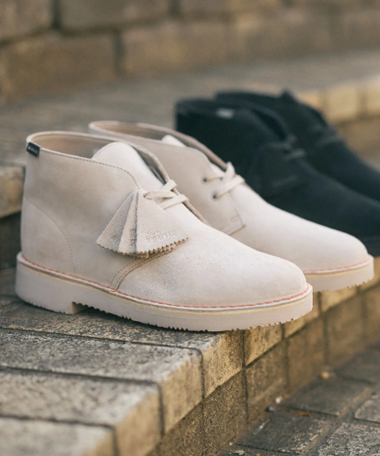 Мужские ботинки Clarks DESERT BOOT GTX бежевые — фото 3