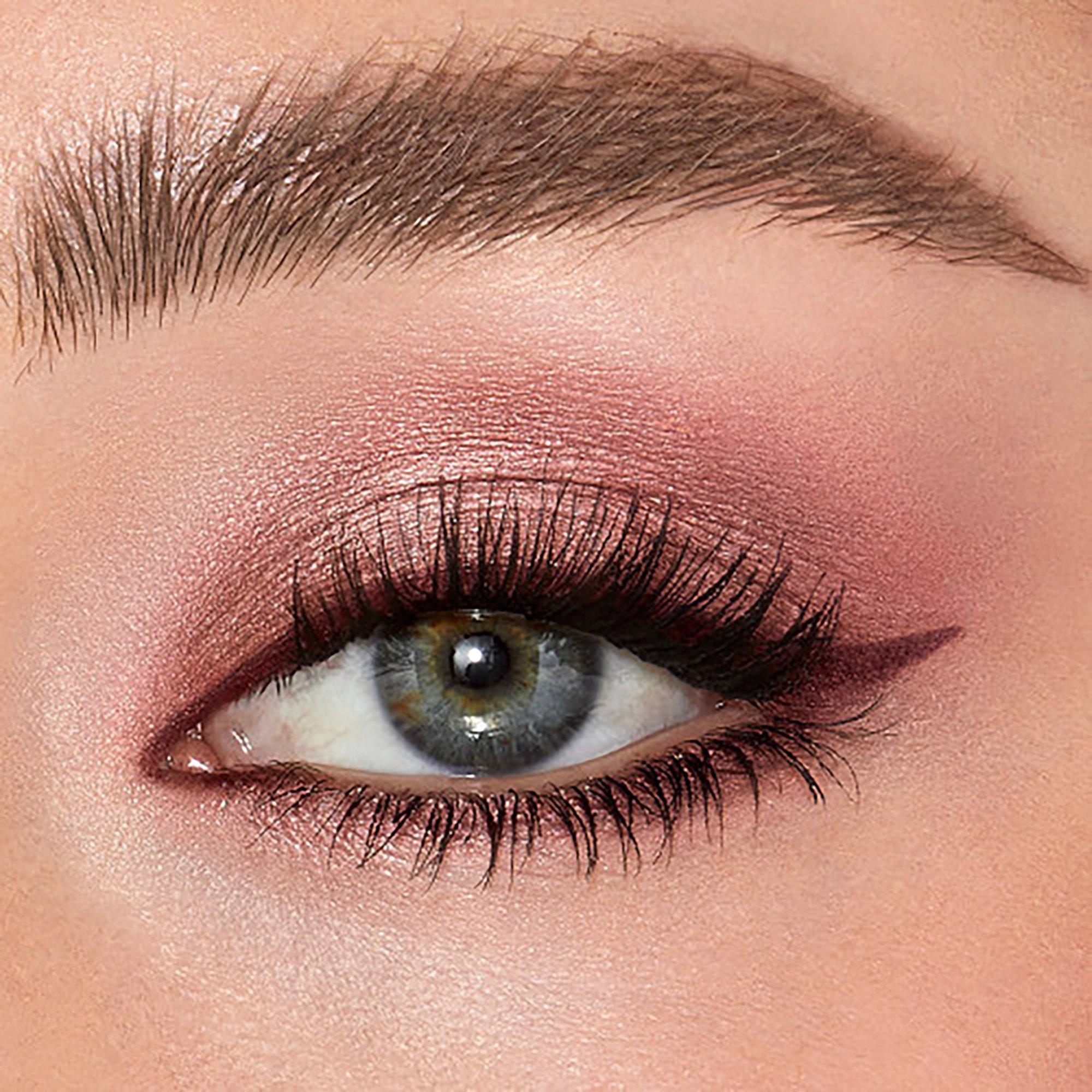 Кремовые тени Charlotte Tilbury Eyes To Mesmerize, Pillow Talk, 7 г — фото 3
