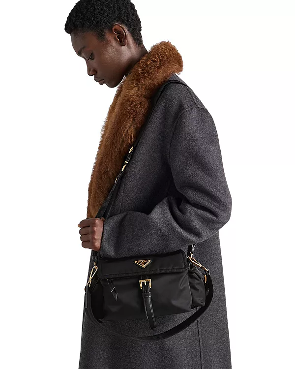 Сумка через плечо среднего размера из нейлона с клапаном. Prada, черный — фото 3