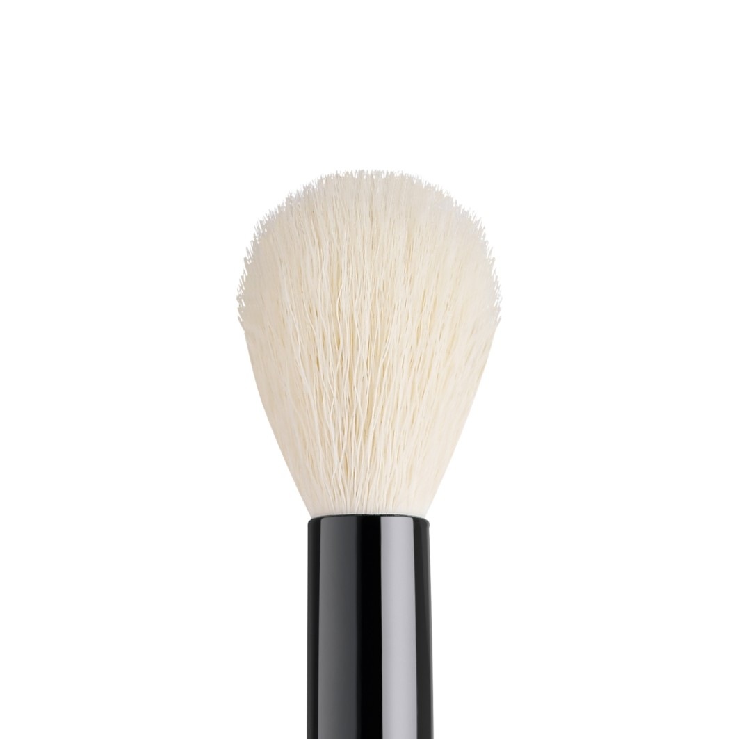 Кисть для теней empowered & desired blending brush Artdeco, количество 1 шт. — фото 2