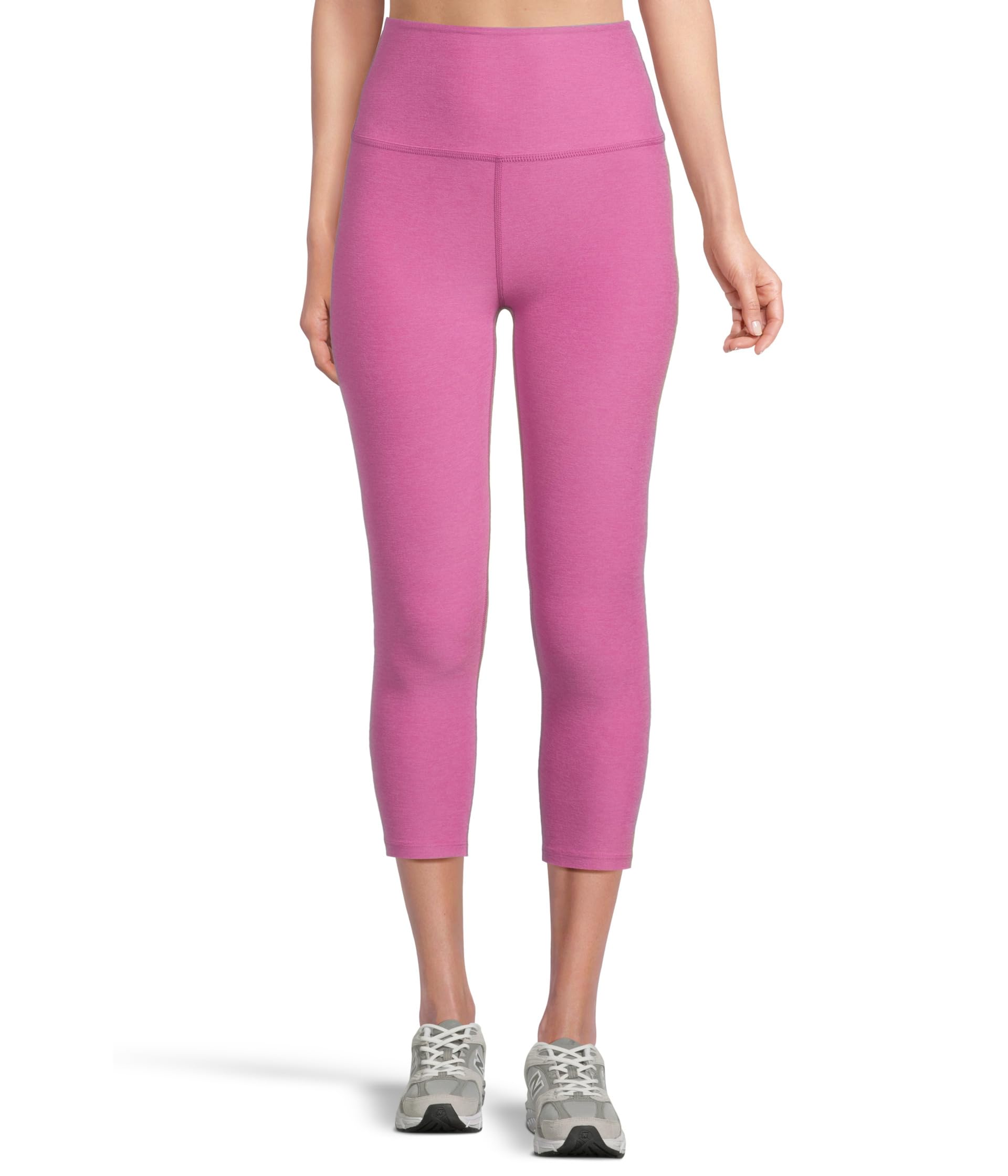 

Брюки Beyond Yoga Spacedye Walk And Talk High-Waisted Capri Leggings, Sunset Violet Heather