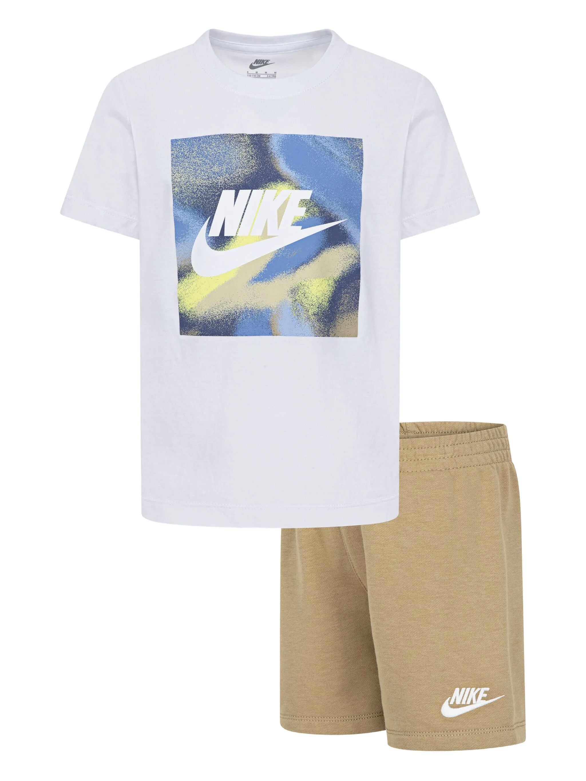 

Комплект из футболки и шортов с логотипом Swoosh Nike Kids, белый