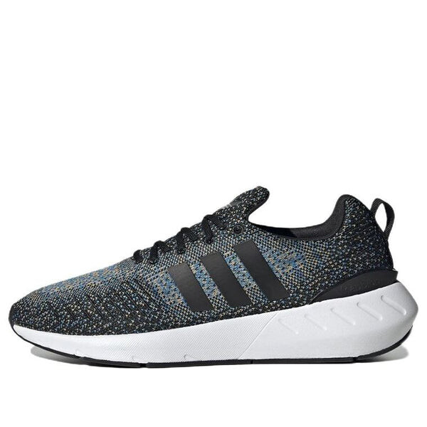 

Кроссовки Swift Run 22 Adidas, черный