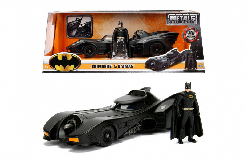 

Бэтмен, автомобиль с фигуркой Бэтмобиля 1/24. Batman