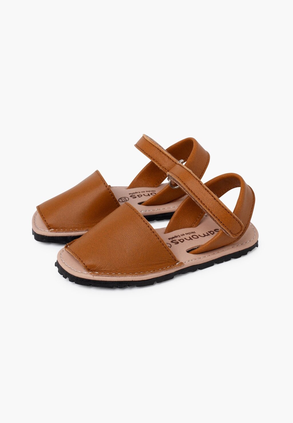 

Сандалии с ремешками BLANDITAS FLEXIBLE Pisamonas, коричневый
