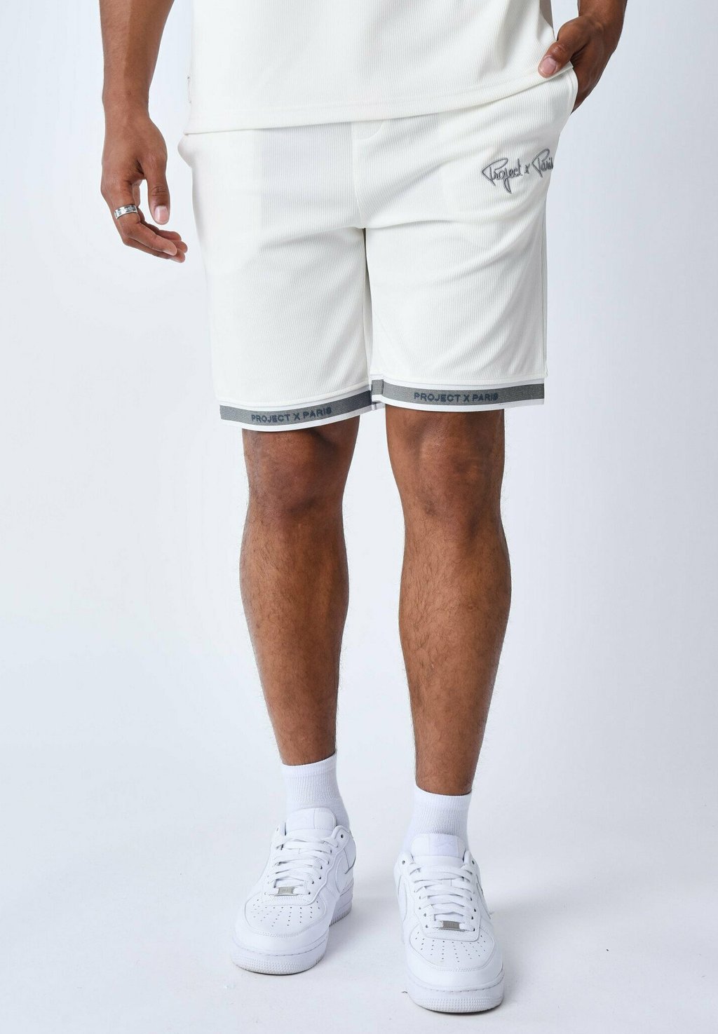 

Шорты SHORT - Tracksuit bottoms Project X Paris, белый