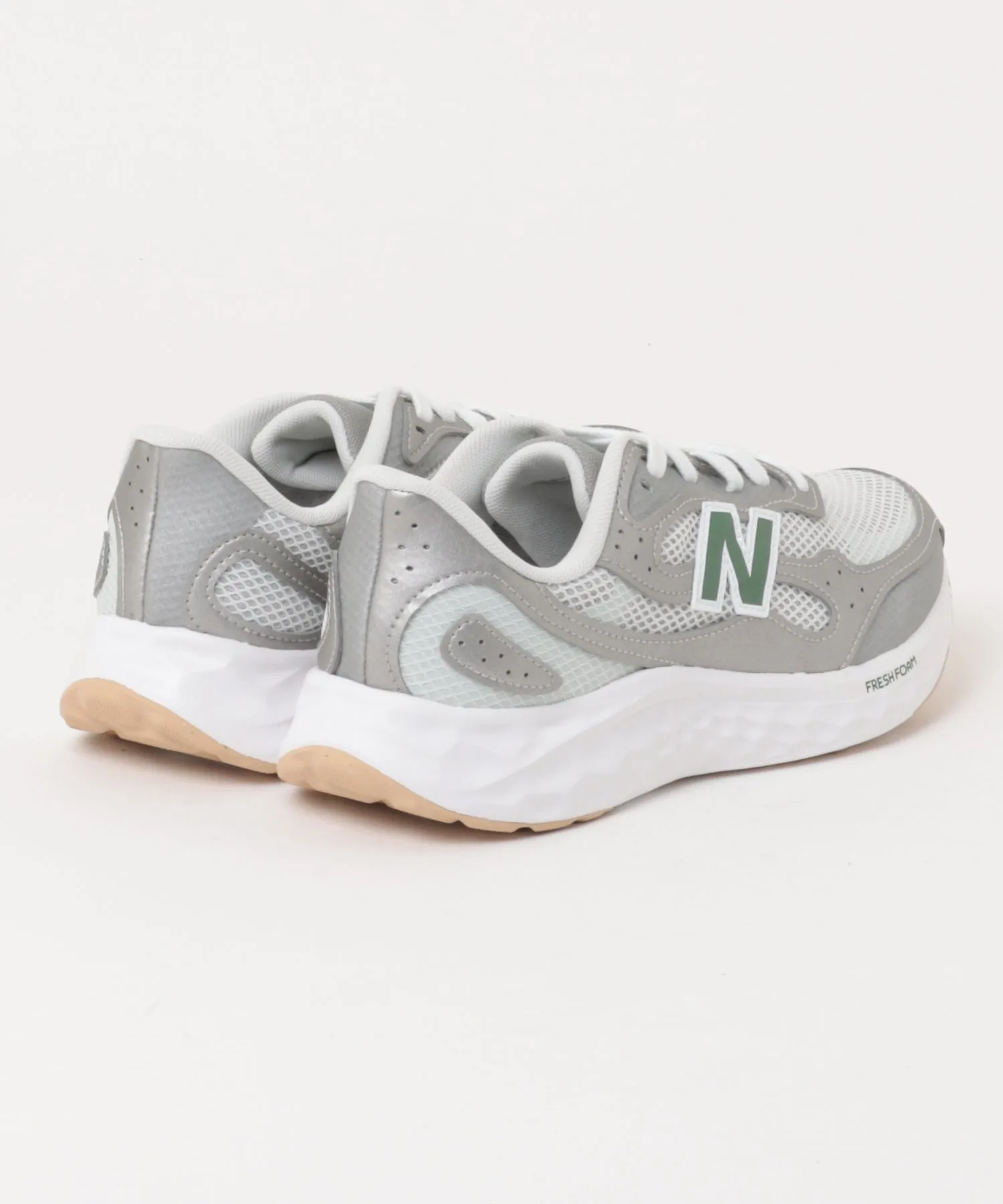 Мужские кроссовки Fresh Foam Arish v4 MARIS New Balance серебристые — фото 2