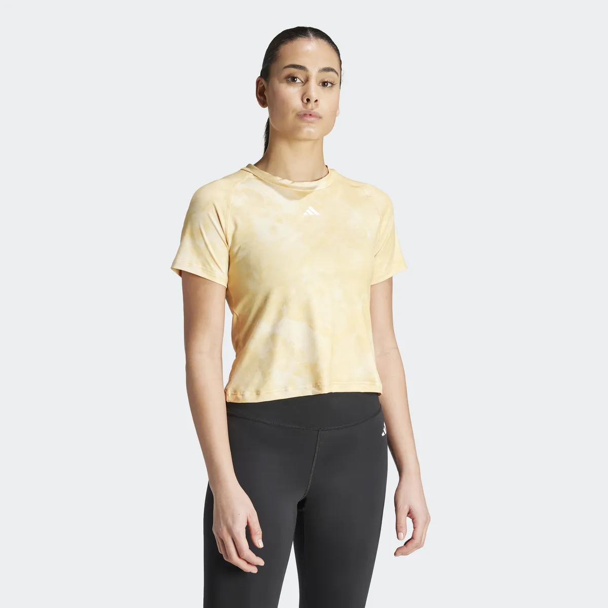 

Футболка adidas Performance "AOP FLOWER TEE", цвет Crysan/Semspa