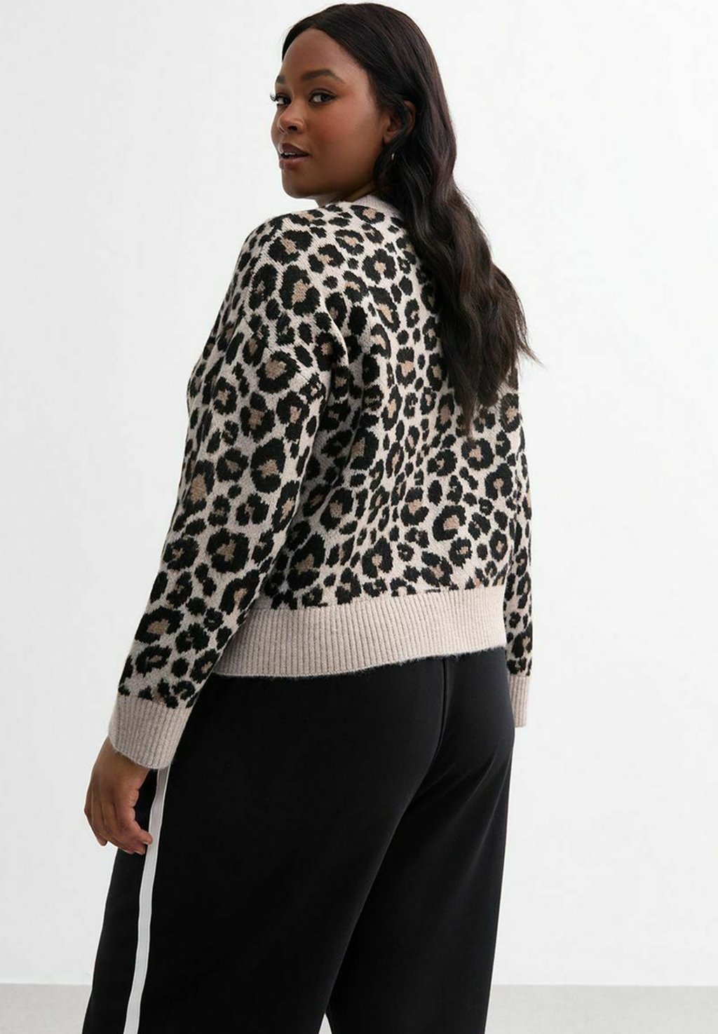 

Джемпер CURVES LEOPARD New Look Curves, коричневый