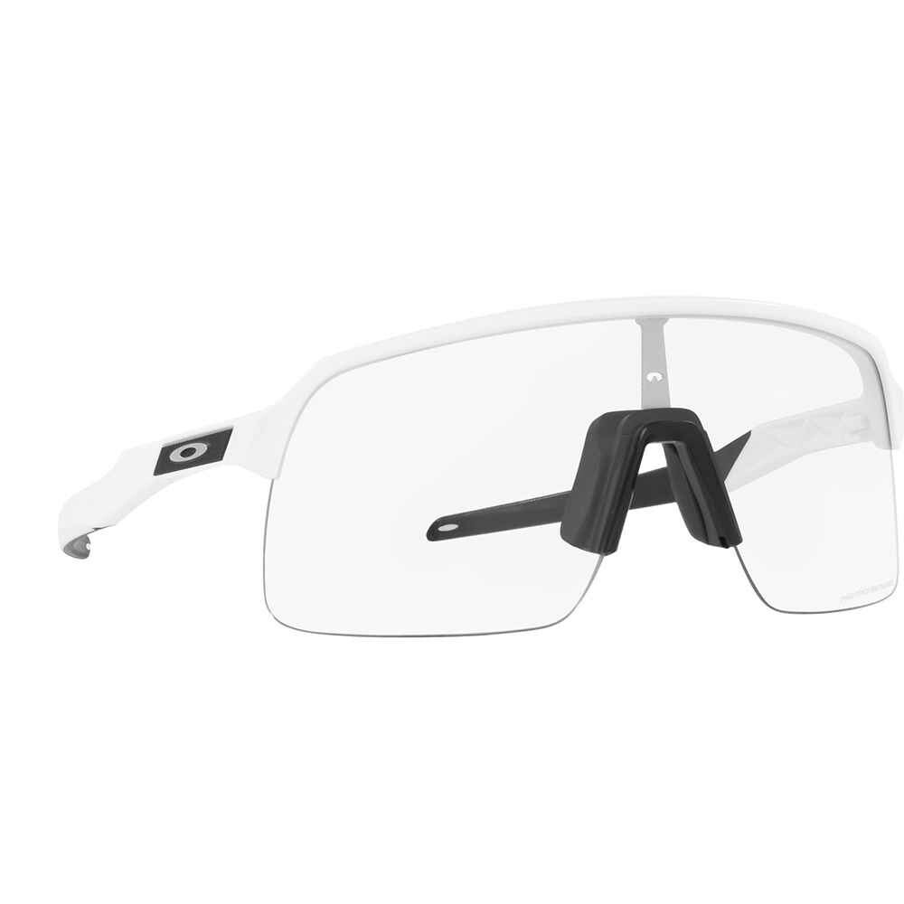 Солнцезащитные очки Oakley Sutro Lite Photochromic, прозрачный — фото 4