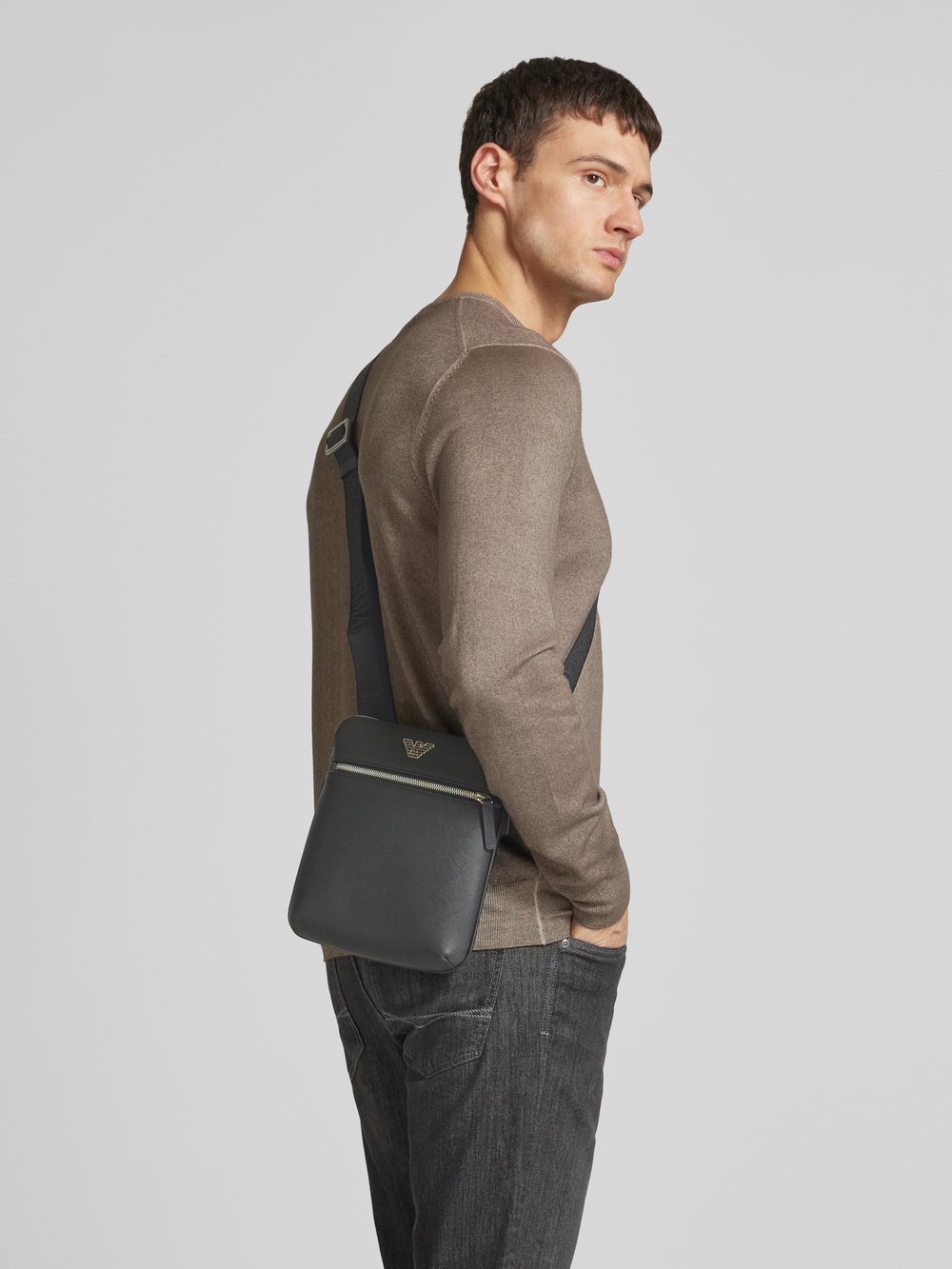 

Сумка через плечо из искусственной кожи Emporio Armani, черный