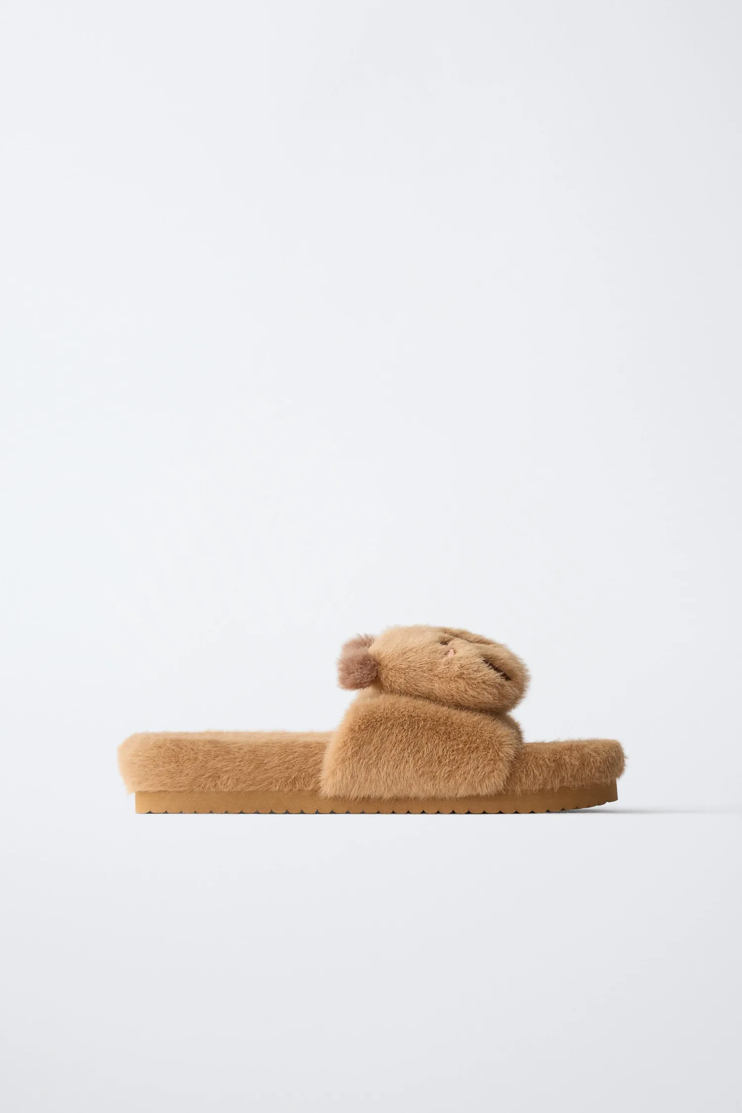 Capybara capyfun slippers Zara, коричневый