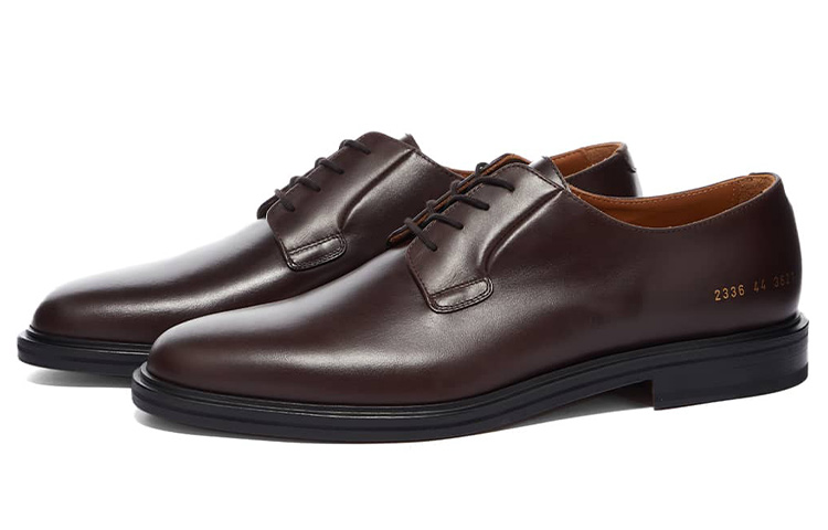 Мужские повседневные туфли Мужские низкие топсайдеры коричневые COMMON PROJECTS — фото 2
