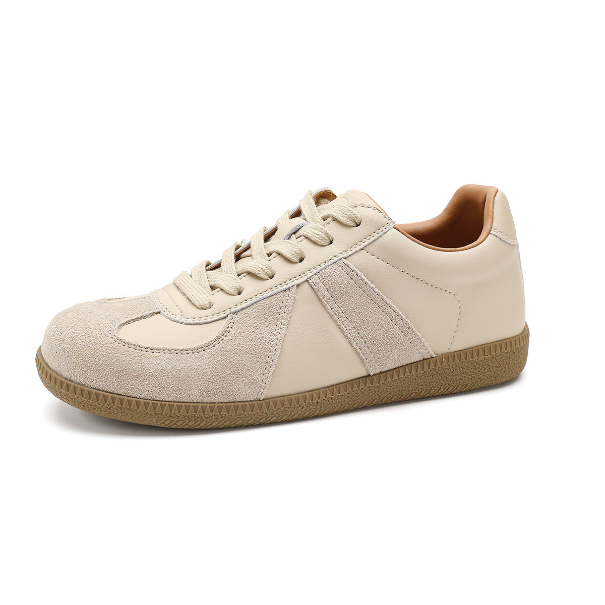 

Кроссовки D:FUSE SCANDINAVIA Skateboarding Shoes Women's Low-top, цвет Apricot