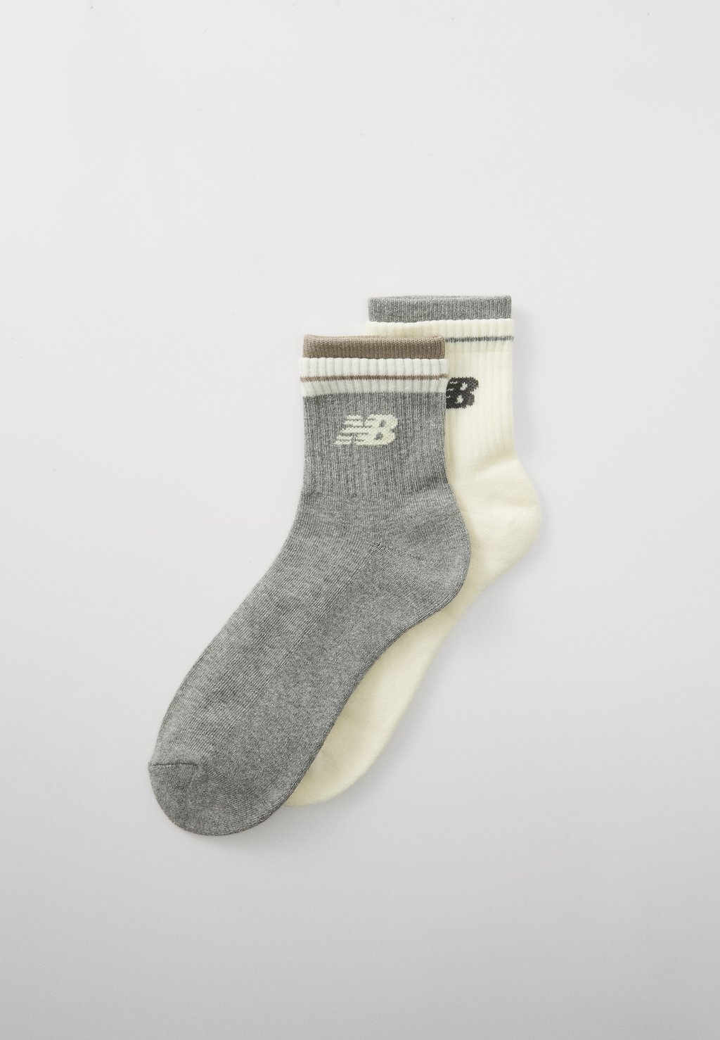 

Носки LAYERED LINE ANKLE SOCKS UNISEX 2 PACK New Balance, пятнистый серый