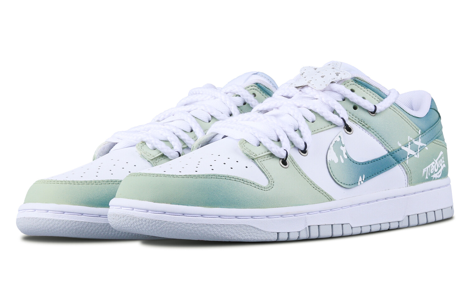 

Женские кроссовки для скейтбординга Nike Dunk, Light Green