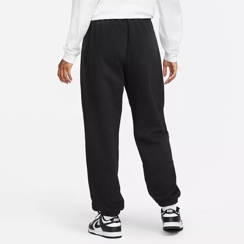Женские флисовые спортивные штаны большого размера со средней посадкой Nike Sportswear Club, черный — фото 3