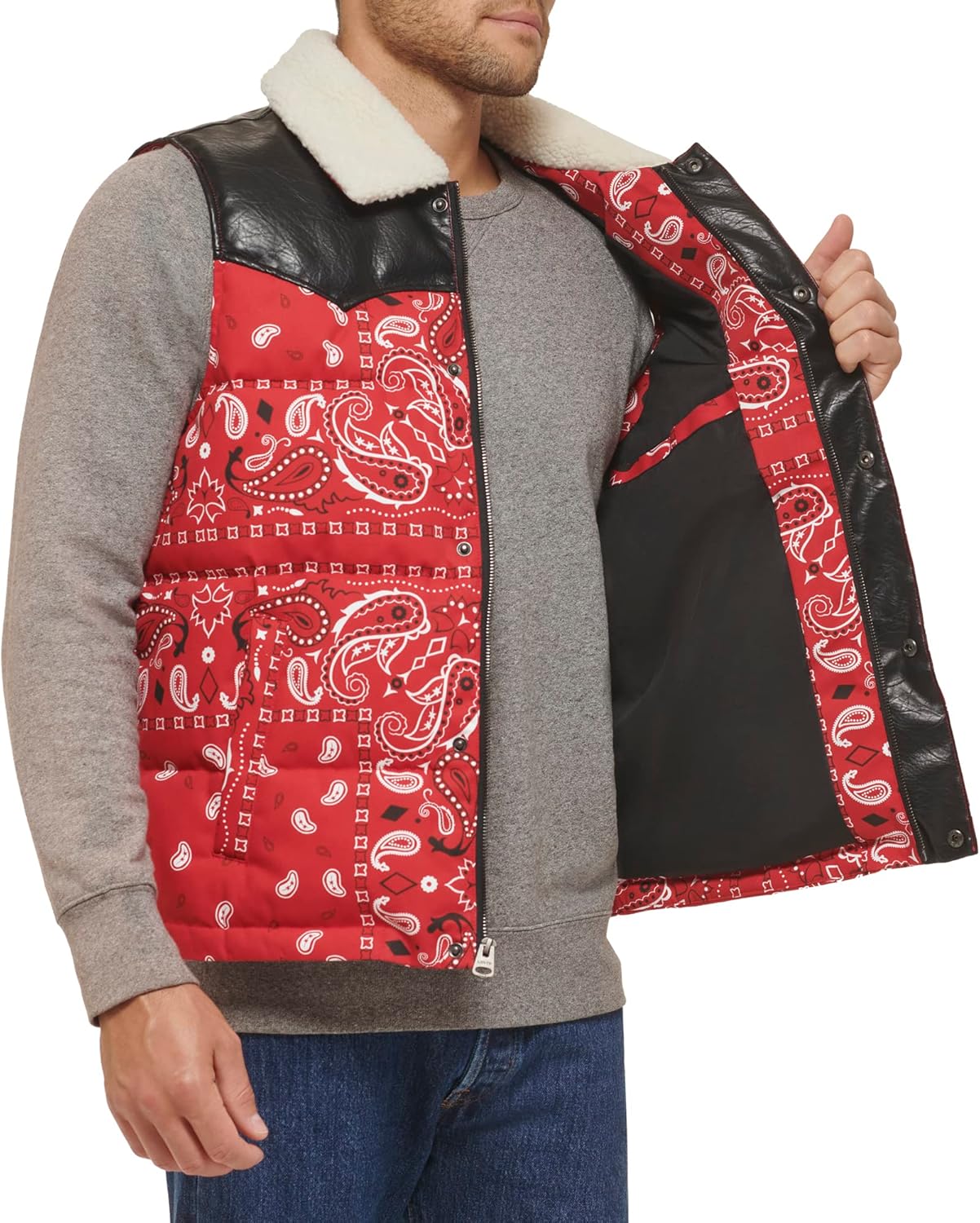 Жилет Levi's Men's Out West Mixed Media Puffer Vest, Red Bandana Print — фото 4