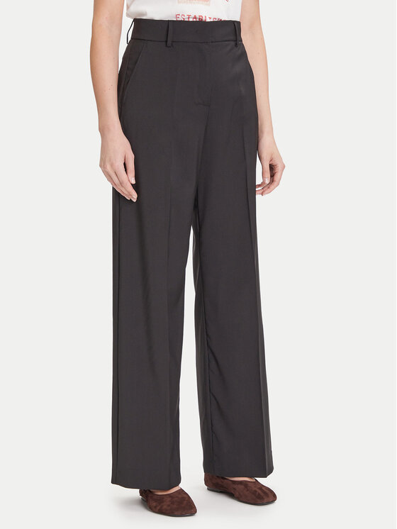 

Брюки из ткани regular fit Visivo 2525136031 Weekend Max Mara, чёрный