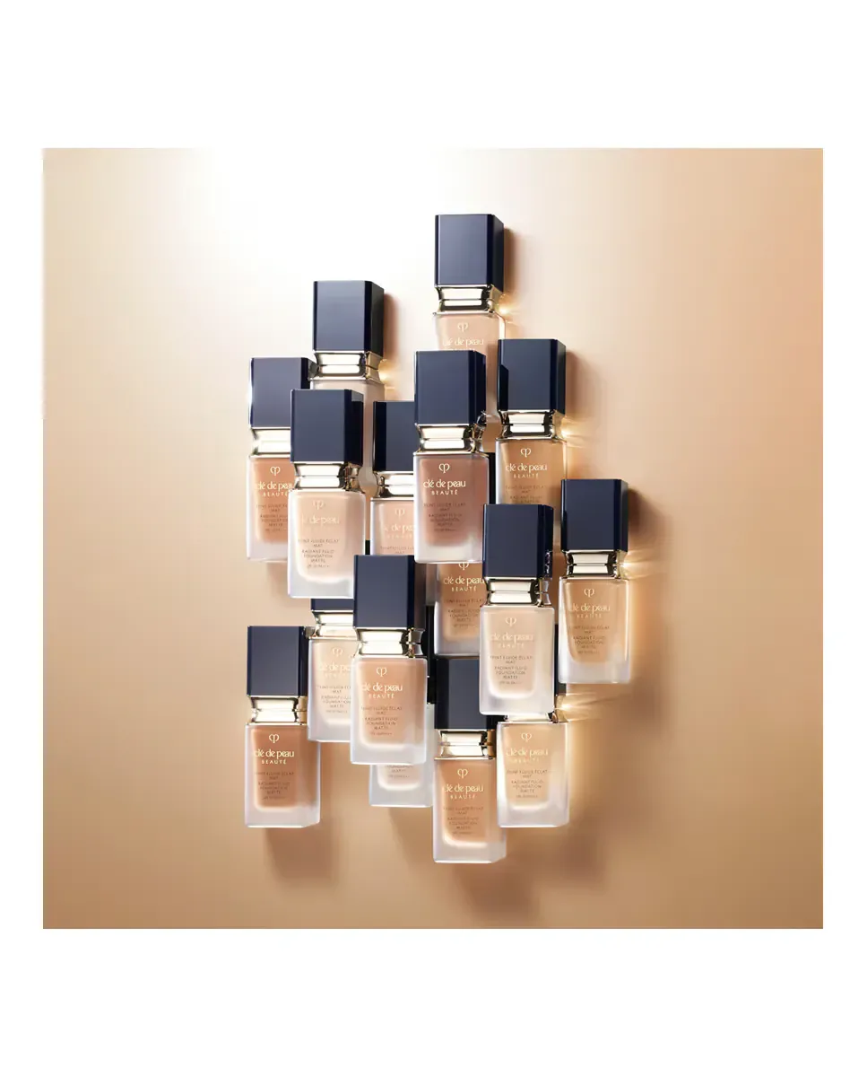 Тональная основа Radiant Fluid Matte Clé De Peau Beauté, Wb20 — фото 3