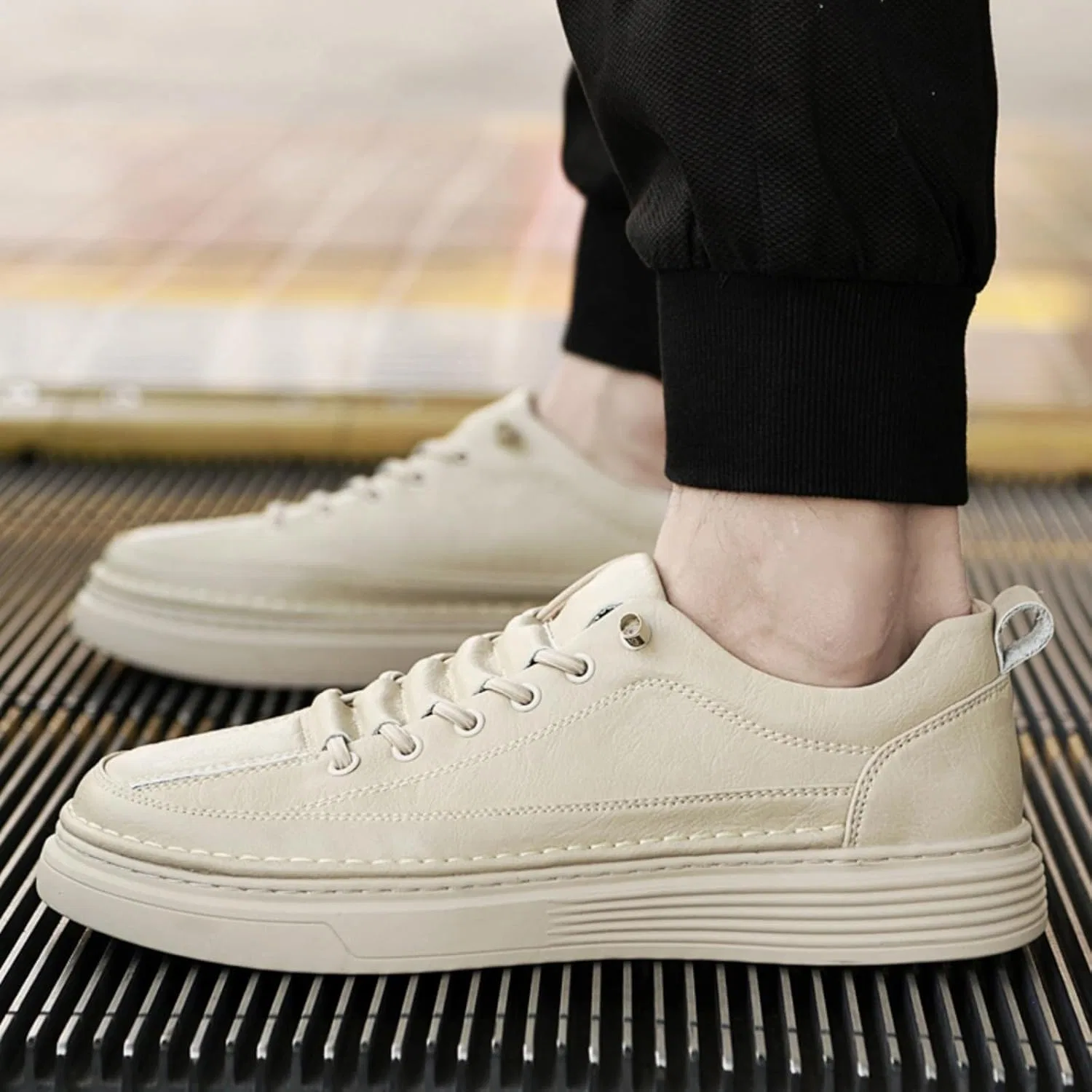 Мокасины кожаные Beige Mnatop — фото 2