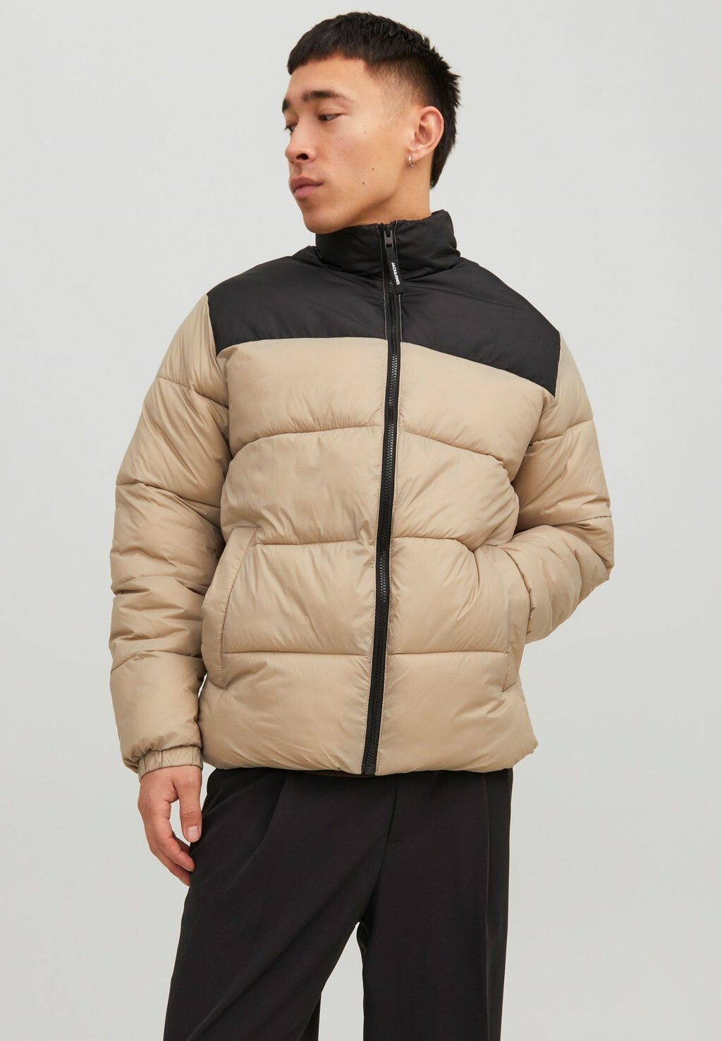 

Куртка зимняя JJETOBY PUFFER COLLAR SN Jack & Jones, посуда