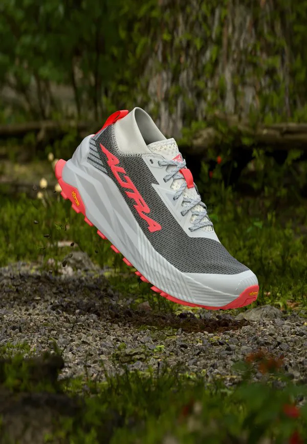 Кроссовки для бега по пересеченной местности olympus 275 Altra, White/Coral