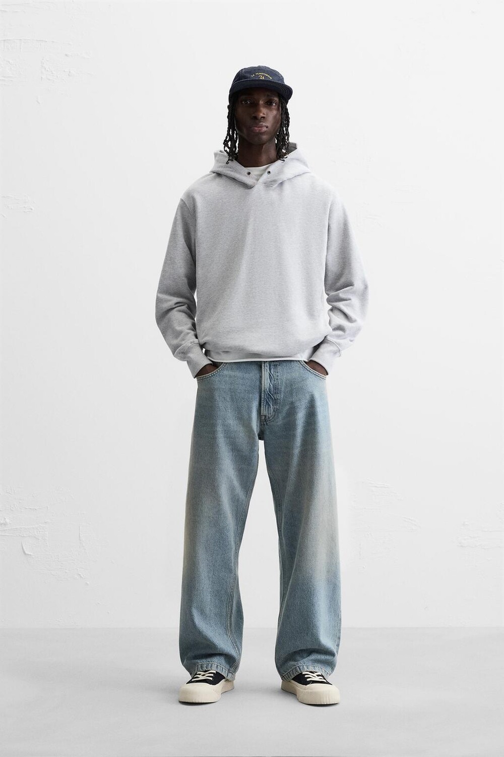 

Джинсы мешкового покрытия ZARA, средне-синий