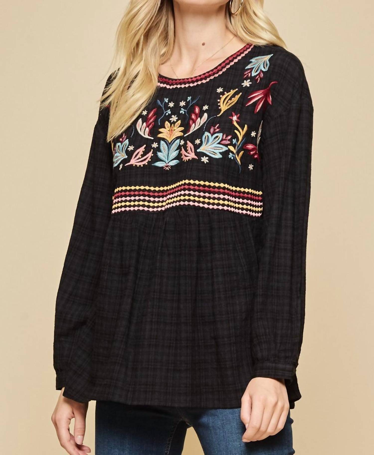 

Вышитый топ Babydoll черного цвета ANDREE BY UNIT