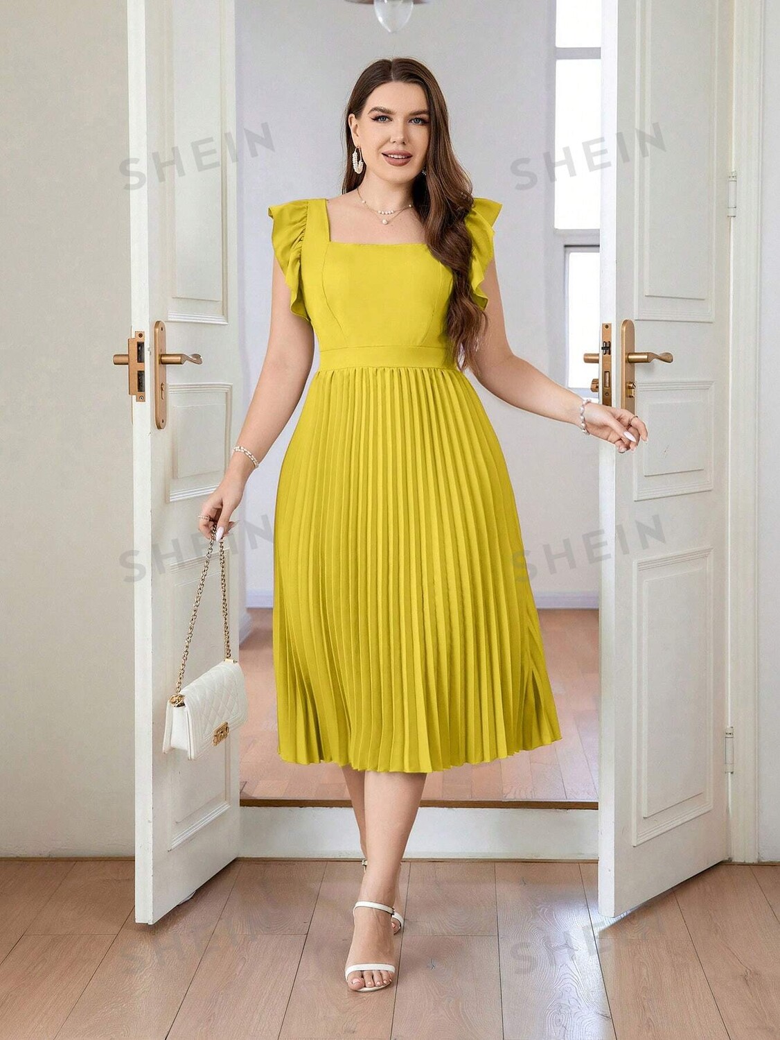 

Privé Plus Size Элегантное и интеллектуальное плиссированное платье миди Journey с рюшами на рукавах и принтом «День Святого Патрика/Клевер/Трилистник» для женщин Shein, желтый