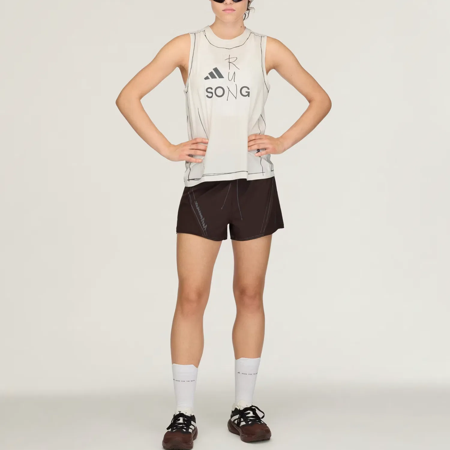 Женский топ для бега SFTM Running Tank Top Adidas, White/Black — фото 4