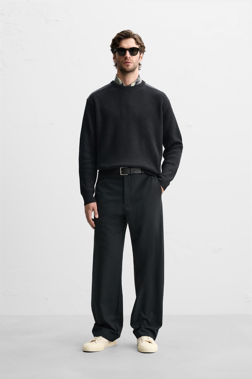 

Свитер с соответствующими нашивками ZARA, темно-синий